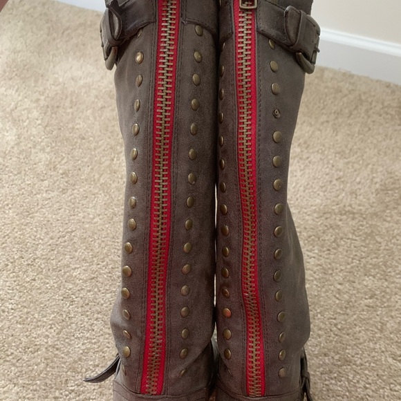 Madden Girl Brown Over the Knee Boots Cactus 7.5 with Buckle Straps distressed - Picture 6 of 15
